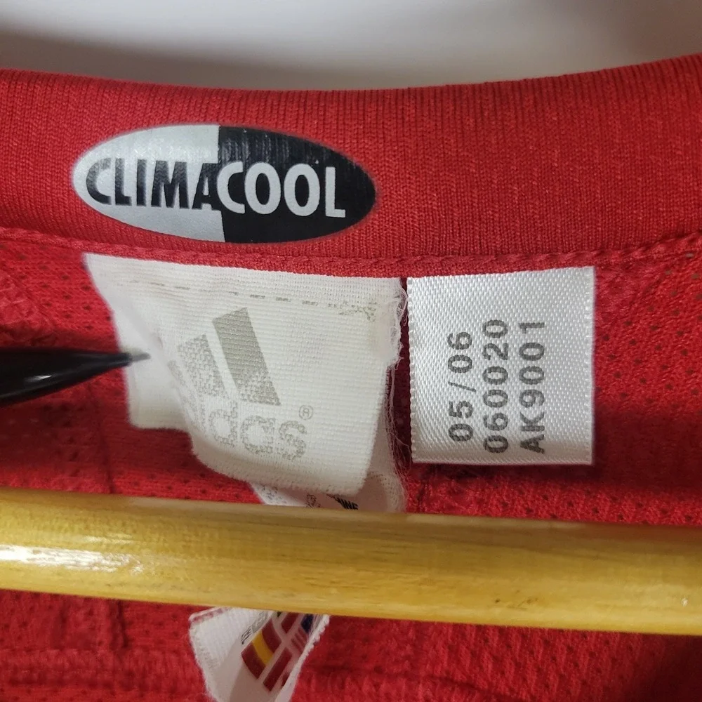 Adidas ClimaCool Mens Red Short Sleeve Athletic Training Shirt AK9001 Size XL
